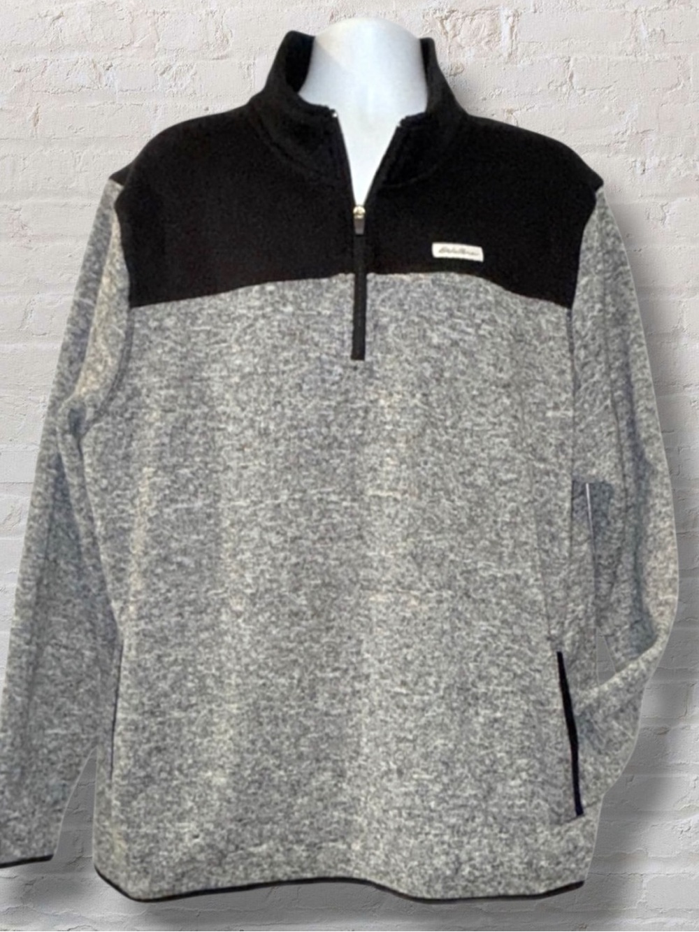 Eddie Bauer Men’s Size XXL 1/4 Zip Black and Gray Fleece Pullover Sweater